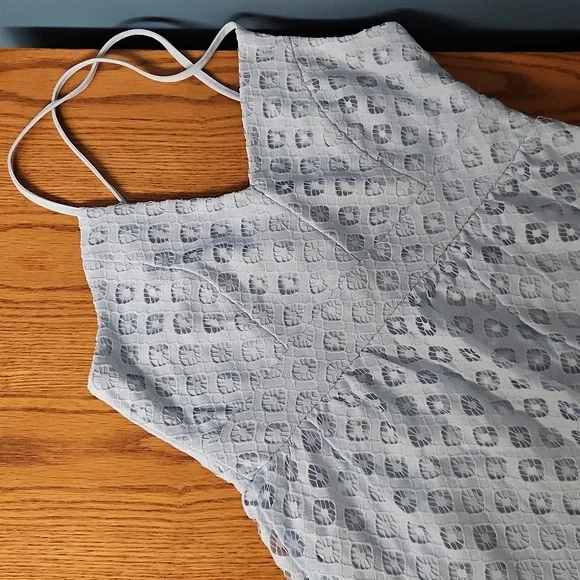 Dex Lace Midi Dress - Picture 4 of 7